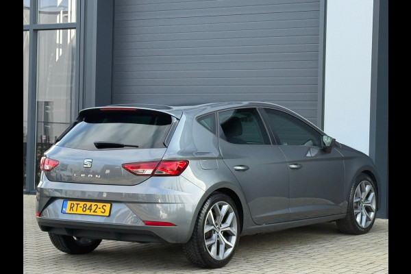 Seat Leon 1.0 EcoTSI Style Intens / AUTOMAAT / NAP / CARPLAY
