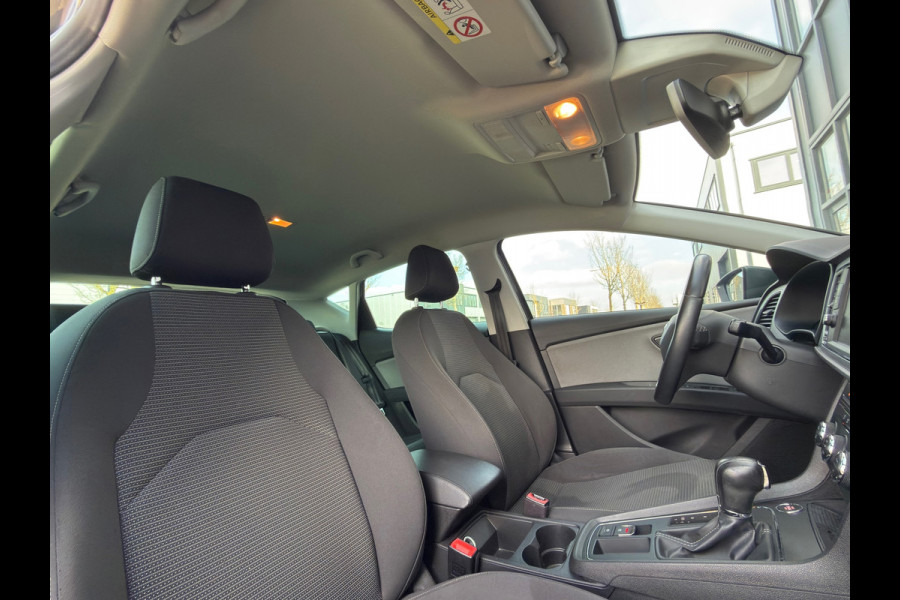 Seat Leon 1.0 EcoTSI Style Intens / AUTOMAAT / NAP / CARPLAY