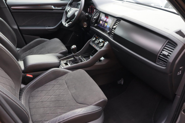 Škoda Kodiaq 1.5 TSI Sportline Business 7persoons org.NL el.trekhaak+klep camera schuifdak stuur+stoelverw.