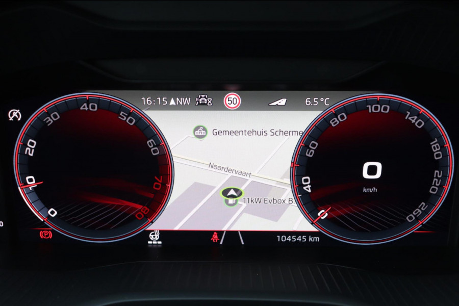 Škoda Kodiaq 1.5 TSI Sportline Business 7persoons org.NL el.trekhaak+klep camera schuifdak stuur+stoelverw.