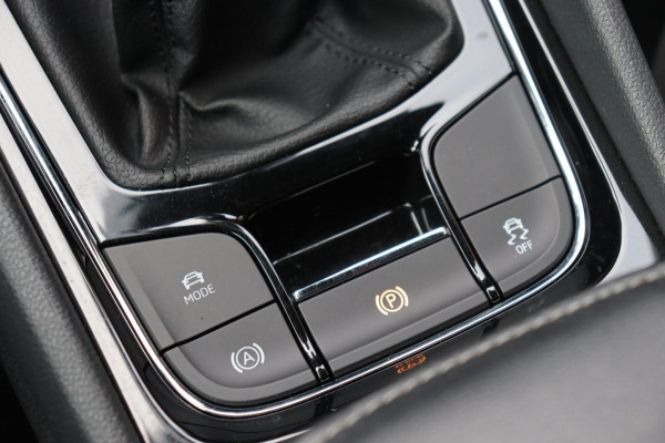 Škoda Kodiaq 1.5 TSI Sportline Business 7persoons org.NL el.trekhaak+klep camera schuifdak stuur+stoelverw.