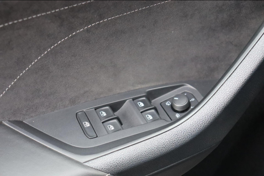 Škoda Kodiaq 1.5 TSI Sportline Business 7persoons org.NL el.trekhaak+klep camera schuifdak stuur+stoelverw.