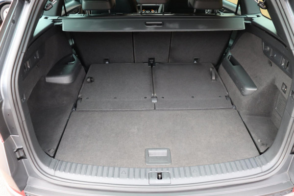 Škoda Kodiaq 1.5 TSI Sportline Business 7persoons org.NL el.trekhaak+klep camera schuifdak stuur+stoelverw.