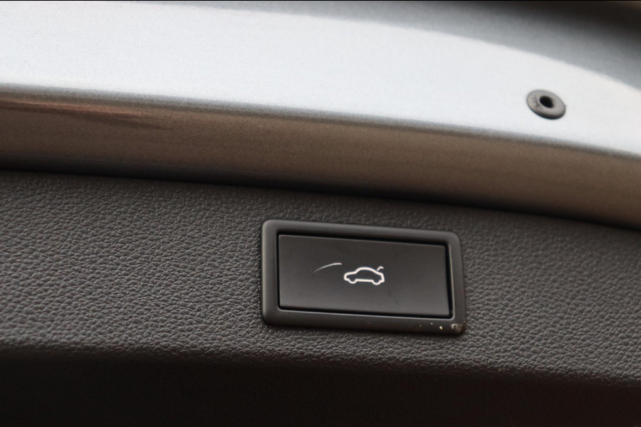 Škoda Kodiaq 1.5 TSI Sportline Business 7persoons org.NL el.trekhaak+klep camera schuifdak stuur+stoelverw.