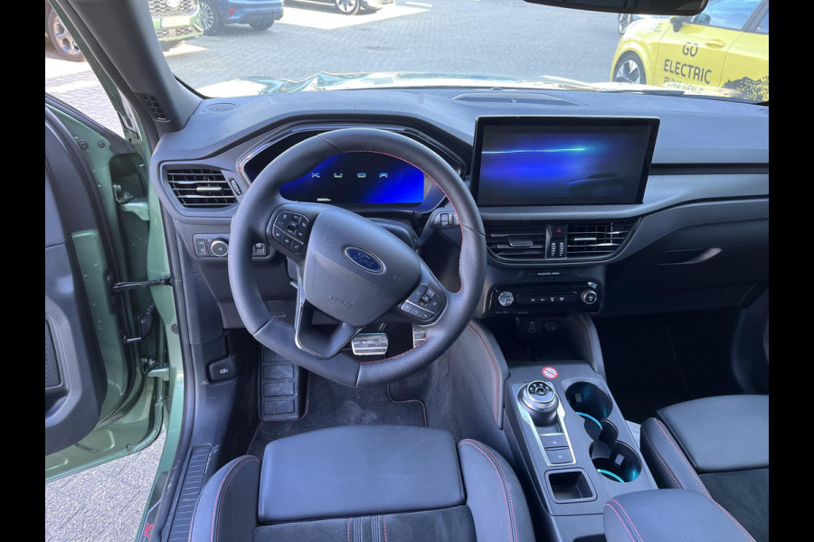 Ford Kuga 2.5 PHEV ST-Line X | Orig. NL Auto | Wegklapbare trekhaak (elektrisch bedienbaar) | Winter Pack