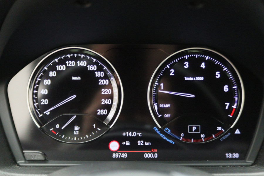 BMW X2 sDrive20i High Executive Automaat LED, Head-Up, Apple Carplay, Stoelverwarming, PDC, 17"