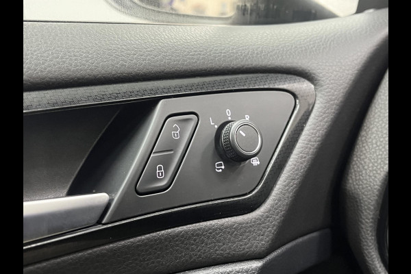 Volkswagen Golf 2.0 TSI 4Motion R*440PK*AKRA*PANO*MAXTON*ACC*CAM*