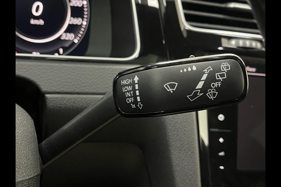 Volkswagen Golf 2.0 TSI 4Motion R*440PK*AKRA*PANO*MAXTON*ACC*CAM*