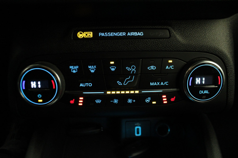 Ford FOCUS Wagon 1.5 EcoBoost ST Line Business |Stoel/stuur verw.|Trekhaak|