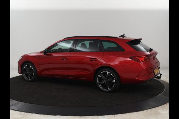 CUPRA Leon 1.4 eHybrid | Trekhaak | Stoelverwarming | Carplay | Camera | Navigatie | Adaptive cruise | Stuurverwarming | Keyless | Full LED | Sportstoelen | PHEV | Plug In