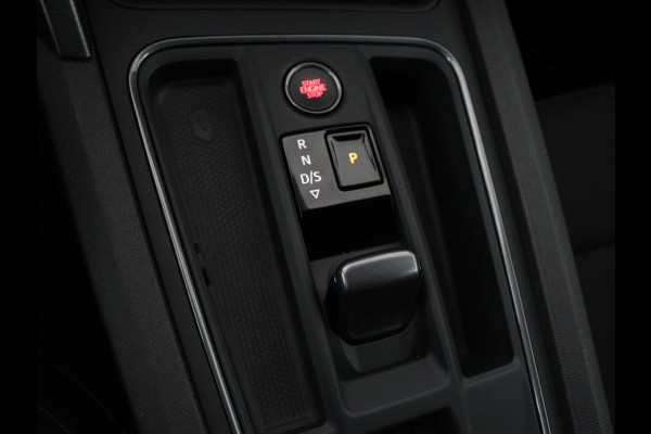 CUPRA Leon 1.4 eHybrid | Trekhaak | Stoelverwarming | Carplay | Camera | Navigatie | Adaptive cruise | Stuurverwarming | Keyless | Full LED | Sportstoelen | PHEV | Plug In