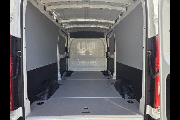 Maxus eDeliver 9 L3/H2 Links & Rechts Schuifdeur 72Kwh.