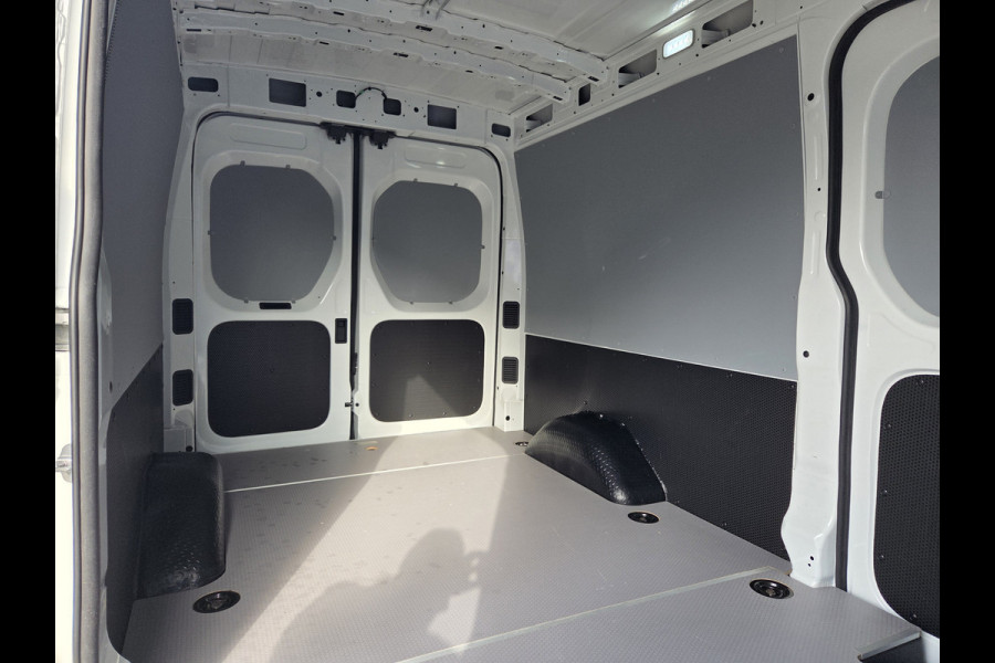 Maxus eDeliver 9 L3/H2 Links & Rechts Schuifdeur 72Kwh.