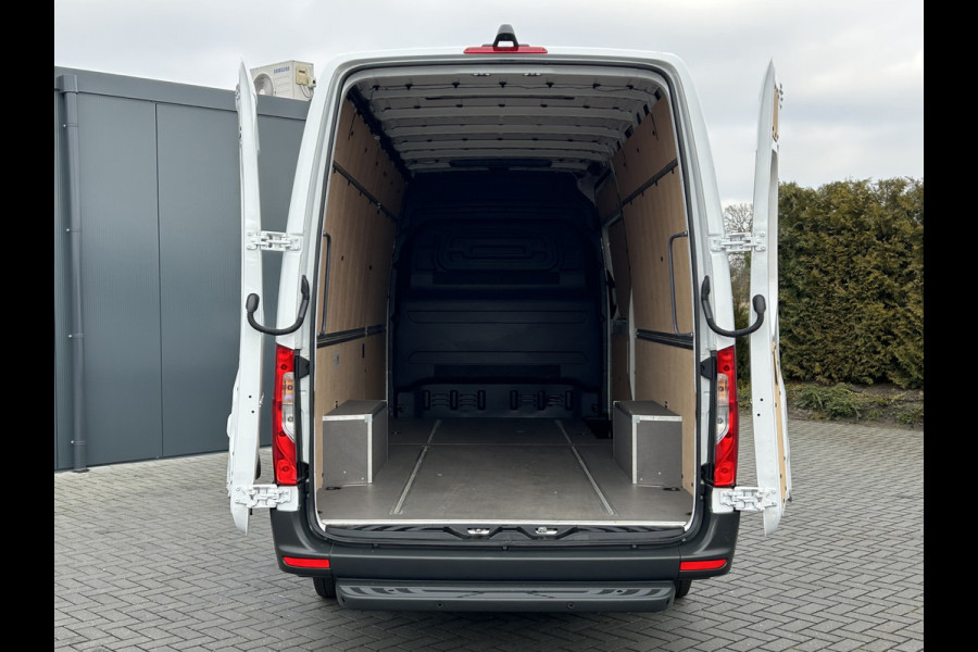 Mercedes-Benz Sprinter 317 CDI 170 PK PRO FACELIFT / AUTOMAAT / L3H2 / LED !! / 39.957 KM !! / 270 A DEUREN / STOELVERWARMING / AIRCO / CRUISE / NAVI