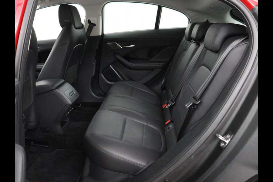 Jaguar I-PACE EV400 Business Edition S 90 kWh | SOH 93% | 46.900km NAP | Panoramadak | Leder | Stoelverwarming | Meridian Sound | Carplay | Keyless | Navigatie | Full LED | Stuurverwarming