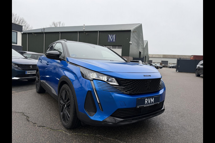 Peugeot 3008 1.6 HYbrid4 300 GT BLACK OPTIC BOMVOL! 22.000KM!| BLACK| STOEL VERWARMING | MASSAGE STOELEN | ELEKT. STOELEN MET GEHEUGEN | ADAPTIVE CRUISE | 12MND BOVAG GARANTIE | ELEKT. ACHTERKLEP | PANO DAK | FOCAL AUDIO|