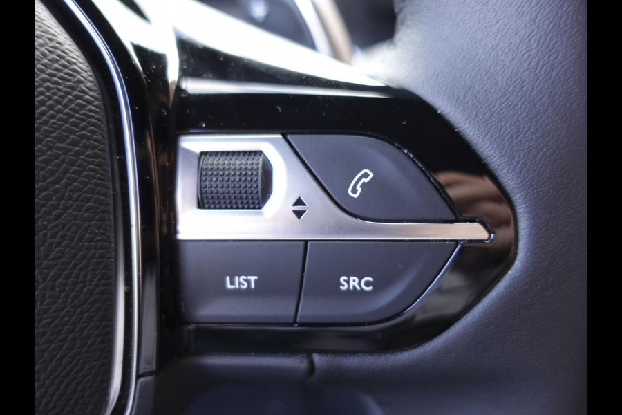 Peugeot 2008 1.2 PureTech 130pk Automaat Allure | Navigatie | Apple Carplay/Android Auto | 360 camera | Parkeersensoren | Blind Spot Assist | Adaptive Cruise Control | Stoelverwarming | Getinte ramen | Climate Control