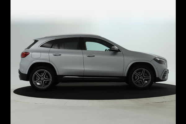 Mercedes-Benz GLA 250 e Star Edition AMG Line Inclusief 24 maanden Mercedes-Benz Certified garantie voor Europa.