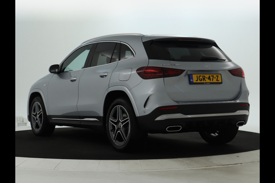 Mercedes-Benz GLA 250 e Star Edition AMG Line Inclusief 24 maanden Mercedes-Benz Certified garantie voor Europa.