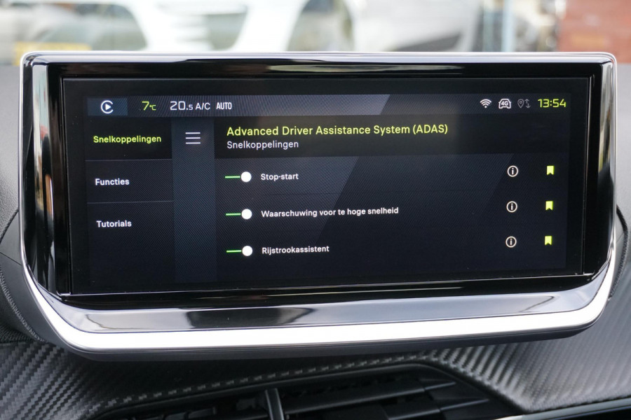 Peugeot 208 Hybrid 100 e-DCS6 Allure + CAMERA / KEYLESS / CARPLAY