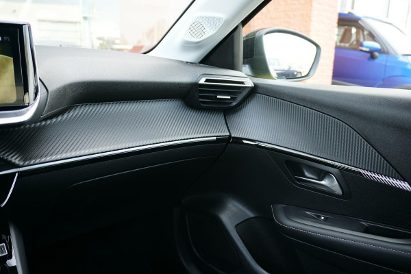 Peugeot 208 Hybrid 100 e-DCS6 Allure + CAMERA / KEYLESS / CARPLAY