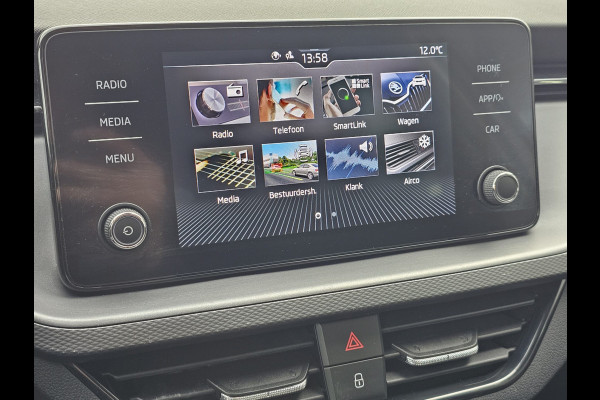 Škoda SCALA 1.5 TSI Ambition Business | Automaat | Climatronic | App-connect | Stoelverwarming | Camera |