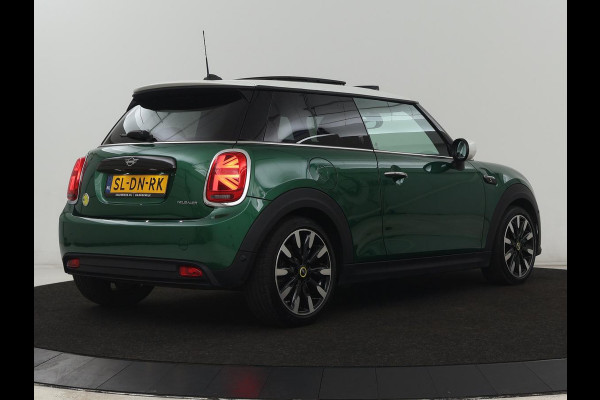 MINI Mini Electric Yours 33kWh | SOH 100% | Panoramadak | Leder | Stoelverwarming | Camera | Warmtepomp | Keyless | Head-Up | Carplay | Navigatie | Full LED | Park Assist