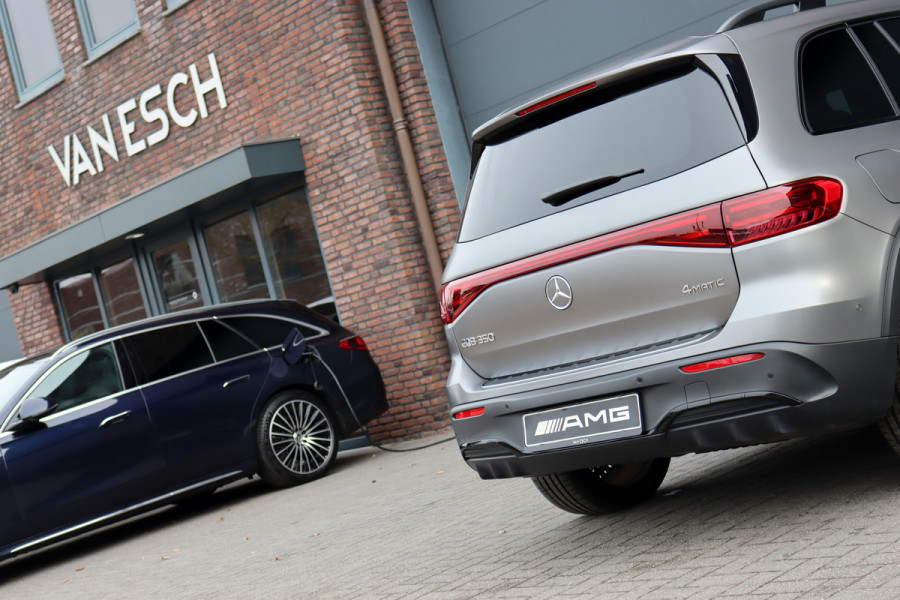 Mercedes-Benz EQB 350 4MATIC AMG Line 71 kWh | 40.500,- Netto | Distronic | Memory | HUD | Verwarmd Stuurwiel | Trekhaak | Burmester | Panoramadak | Keyless Go | Surround Camera |  Vario-Achterbank |