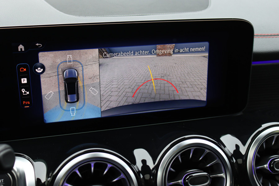 Mercedes-Benz EQB 350 4MATIC AMG Line 71 kWh | 40.500,- Netto | Distronic | Memory | HUD | Verwarmd Stuurwiel | Trekhaak | Burmester | Panoramadak | Keyless Go | Surround Camera |  Vario-Achterbank |