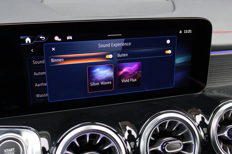 Mercedes-Benz EQB 350 4MATIC AMG Line 71 kWh | 40.500,- Netto | Distronic | Memory | HUD | Verwarmd Stuurwiel | Trekhaak | Burmester | Panoramadak | Keyless Go | Surround Camera |  Vario-Achterbank |