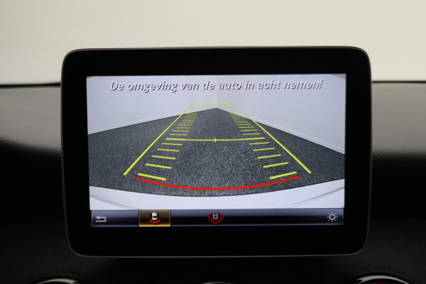 Mercedes-Benz CLA-Klasse Shooting Brake 250 Sport 4MATIC Prestige AMG Panoramadak, Memory, H&K, Apple Carplay, Camera, 18"