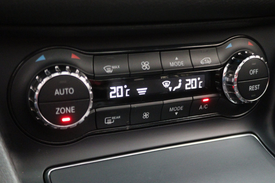 Mercedes-Benz CLA-Klasse Shooting Brake 250 Sport 4MATIC Prestige AMG Panoramadak, Memory, H&K, Apple Carplay, Camera, 18"