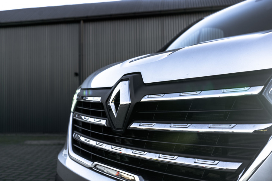 Renault Trafic Blue dCi 150PK | L2H1 | 9-Zits | LED | Canera | Navi | Zijschuifdeur R+L | Cruise | Airco | PDC | Euro 6