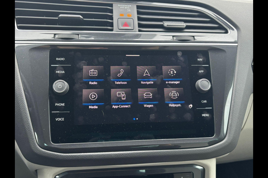 Volkswagen Tiguan 1.4 TSI eHybrid PHEV ELEK. ACHTERKLEP| STOEL MASSAGE| STOEL + STUURVERWARMING| PARKEERSENS. VOOR EN ACHTER| RIJKLAARPRIJS INCL. 12 MND BOVAG GARANTIE