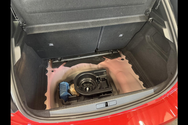 Opel Corsa 1.2 Turbo Hybrid 100pk GS Automaat Navigatie Apple Carplay/Android Auto Camera Parkeersensoren Cruise Control Dodehoek assistent Airco Lichtmetalen velgen Virtual Cockpit Getinte ramen