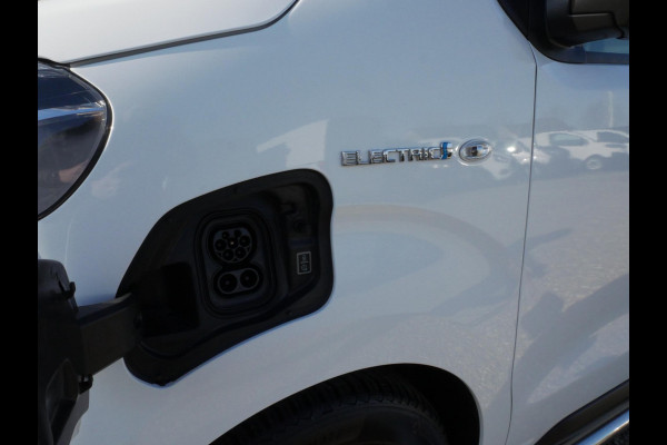 Toyota PROACE Electric Shuttle Medium Extra Range Cool 75 kWh, Airco, Cruise control, 8 Persoons