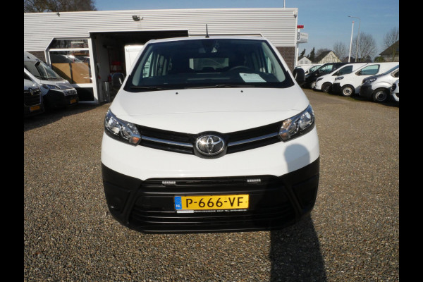 Toyota PROACE Electric Shuttle Medium Extra Range Cool 75 kWh, Airco, Cruise control, 8 Persoons