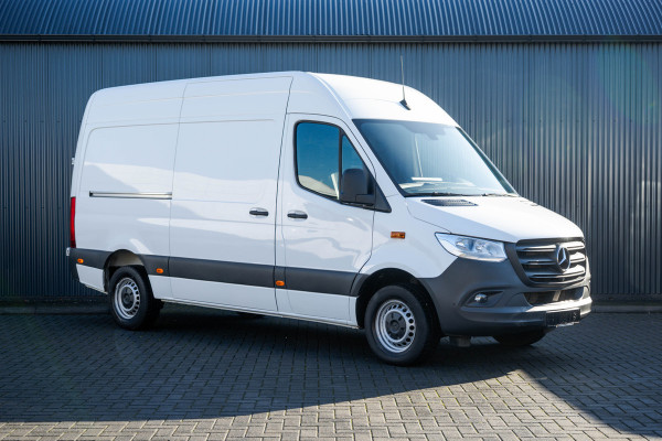 Mercedes-Benz Sprinter 317 CDI L2H2 | Automaat | Mbux | 360° camera | Navi | Cruise | Climatronic