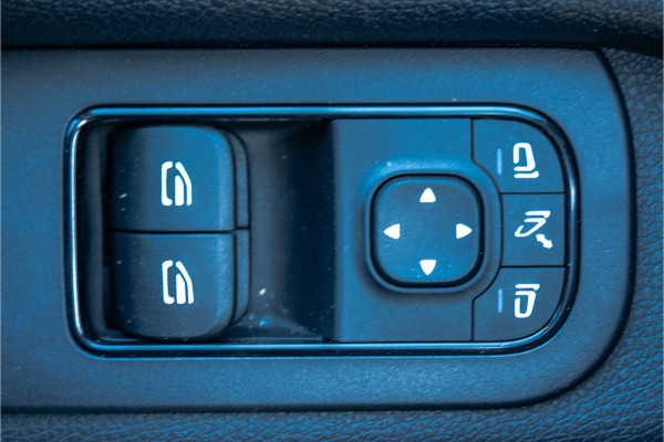 Mercedes-Benz Sprinter 317 CDI L2H2 | Automaat | Mbux | 360° camera | Navi | Cruise | Climatronic