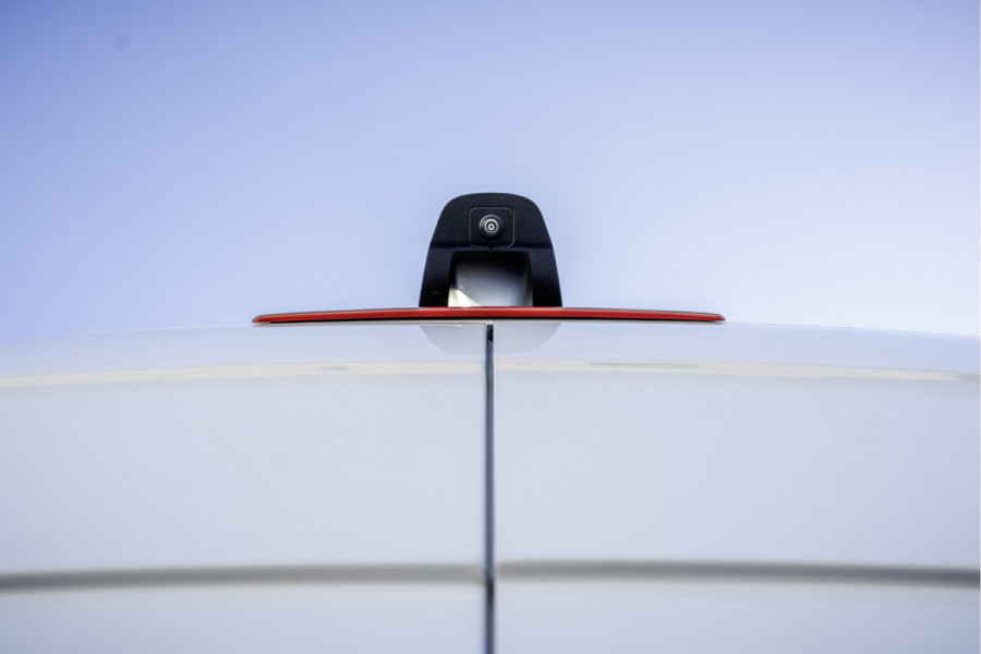 Mercedes-Benz Sprinter 317 CDI L3H2 | Automaat | Mbux | Facelift | Camera | Cruise | Airco