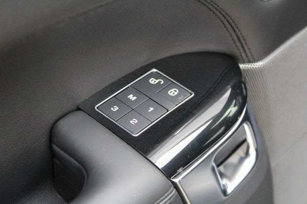 Land Rover Range Rover Sport 3.0 SDV6 SE | MEMORY | LUCHTVERING | ELEK TREKHAAK | KEYLESS | 4X STOELVERW | DODE HOEK | DEALER ONDH |
