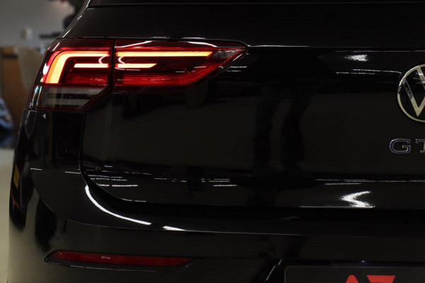 Volkswagen Golf 1.4 eHybrid GTE /PANO/IQLIGHT/CAM/CARPLAY/ACC/LANE ASSIST/VOL