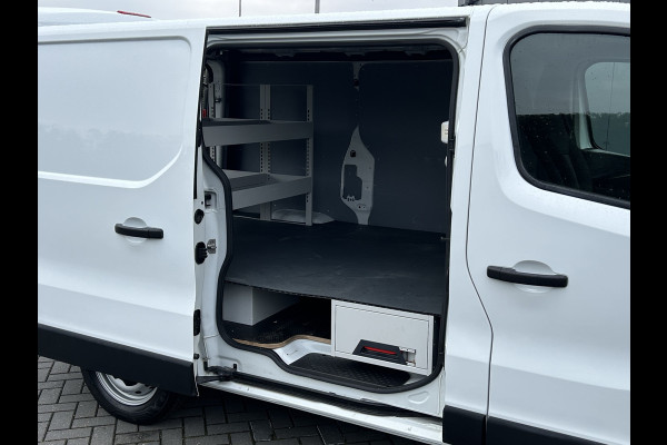Renault Trafic 1.6 dCi / L1H1 / 1e EIGENAAR / ACHTERKLEP / INRICHTING / AIRCO / CRUISE / BLUETOOTH / 3-ZITS / 6 BAK