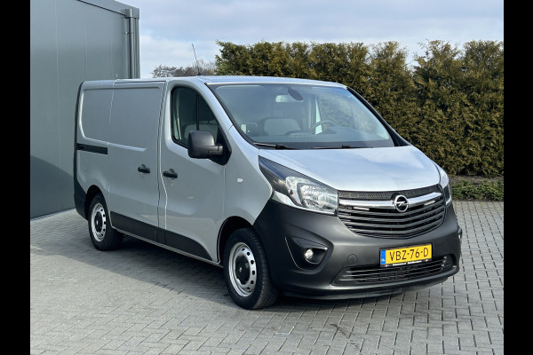 Opel Vivaro 1.6 CDTI 126 PK / L1H1 / 1e EIGENAAR / ACHTERKLEP / TREKHAAK / AIRCO / CRUISE / NAVI / CAMERA