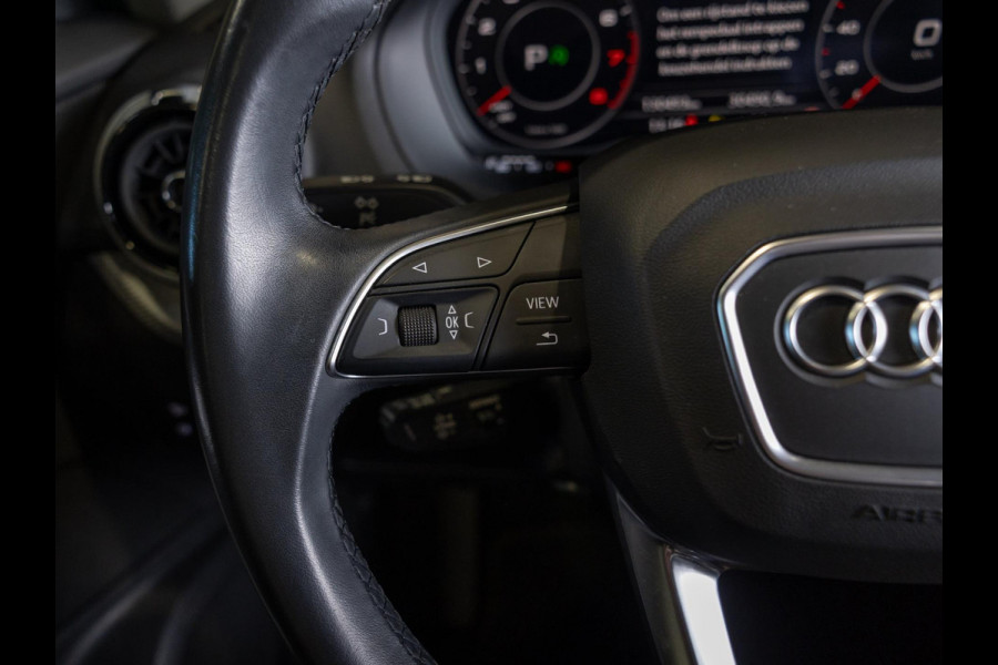 Audi Q2 35 TFSI S Edition / 150pk / Cruise / Trekhaak / Navigatie