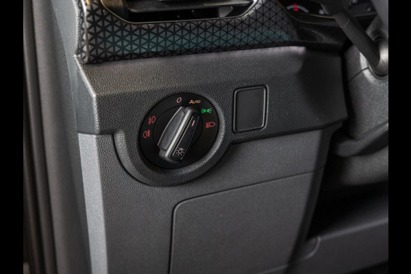 Volkswagen T-Cross 1.0 TSI R-Line / 115pk / Adaptieve cruise control / Automatische klimaatregeling /