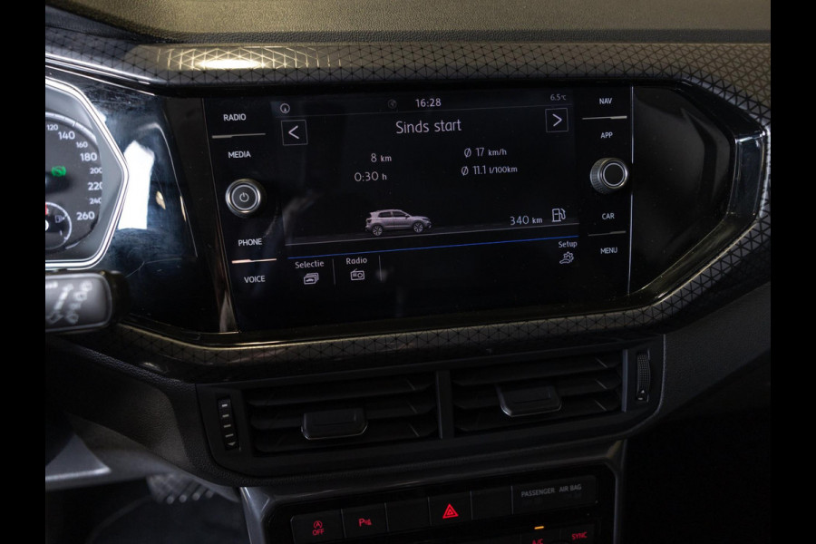 Volkswagen T-Cross 1.0 TSI R-Line / 115pk / Adaptieve cruise control / Automatische klimaatregeling /