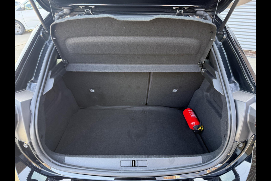 Opel Corsa 1.2 GS Line 2e Eigenaar|Navi|Carplay|Clima|D-riem v.v. in 2024|Cruise|PDC|N.A.P|APK tot 03-2027