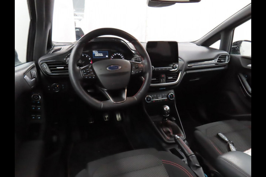 Ford Fiesta 1.0 EcoBoost Hybrid ST-Line X | 54200 km | Full Options | Winterpack