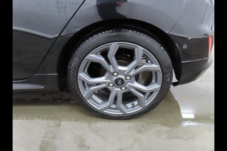 Ford Fiesta 1.0 EcoBoost Hybrid ST-Line X | 54200 km | Full Options | Winterpack